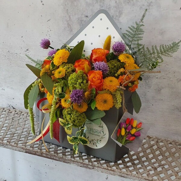 Flower box z kwiatów ciętych “koperta” – FB 12